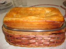 Pão caipira com queijo