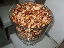 Castanha de caju caramelada