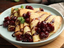 Dica de chef francês: "Para fazer crepes perfeitos, é preciso adicionar água à receita; isso os deixa muito mais fofinhos.”