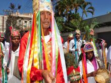 Festas de Agosto de Montes Claros: cortejo de fé com muito colorido