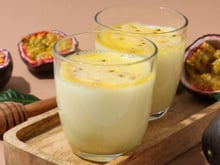 Mousse de leite ninho com maracujá