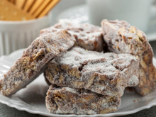 Você só precisa de 10 minutos e 3 ingredientes para fazer essa sobremesa - é sério!