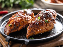 Pare de comer frango seco e sem graça! O segredo para a carne macia e suculenta está nestas 4  marinadas