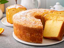 Essa é a dica definitiva para deixar o bolo de laranja com muito sabor e tão cheiroso que até os vizinhos vão sentir!