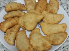 Pastel de massa cozida