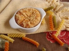 Souflé de macarrão com queijos