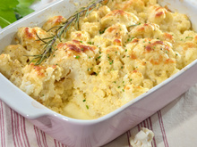 Couve-flor gratinada é o prato simples que parece elaborado para um almoço especial