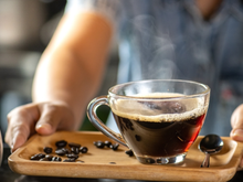 Café em jejum ou após as refeições? Entenda o melhor momento para tomar a bebida sem afetar o estômago