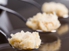 Cocada de colher: receita prática e fácil de fazer é perfeita para sobremesa do dia-a-dia