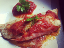 Panqueca de presunto e mussarela