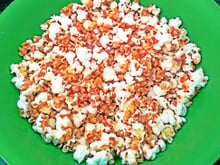Pipoca com cobertura de chocolate