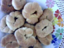 Rosquinha de nata com coco da Deia