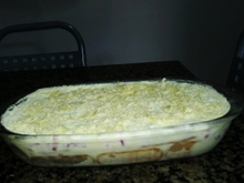 Pavê de leite em pó com morango