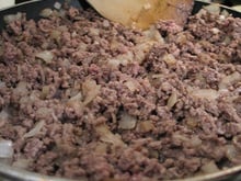 Carne moída com queijo Minas