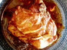 Bisteca de porco ao alho e bacon
