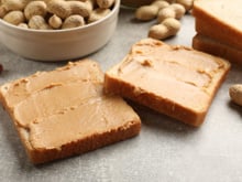 Para consumir fibras, substitua a manteiga por esse ingrediente pela manhã: essa é a recomendação de um nutricionista