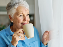 Muito mais que energia: estudo de Harvard revela como consumo de café pode reduzir o risco de demência