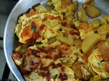 Receita rápida de omelete com batatas
