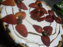 Pavê de morangos com chocolate simples