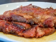 Porco assado macio com marinada cítrica: aprenda como fazer a receita que é sucesso há gerações na minha família