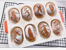 Veja mais de uma maneira deliciosa de preparar um pão quentinho