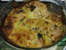 Coxas de frango com batatas e maionese