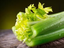 5 benefícios do aipo para você inseri-lo na sua alimentação