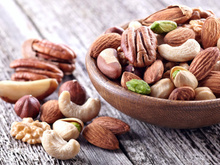 Nem pistache, nem nozes: essas são as frutas secas que ajudam na produção de colágeno e a regular a glicemia