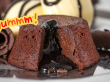 Essa é a melhor técnica do mundo para acertar a receita de petit gateau: faça em casa a clássica sobremesa francesa