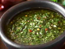 Molho chimichurri para churrasco