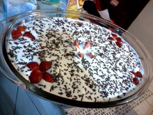 Pavê de chocolate com creme de abacaxi