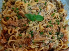 Talharim com molho de atum especial