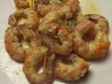 Camarão na manteiga de alho