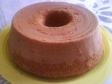 Bolo de laranja com casca