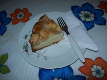 Bolo delicioso de maçã e bananas