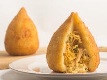 Coxinha de mandioca sem glúten