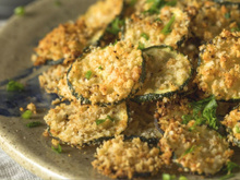 Chips de abobrinha na airfryer