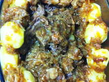 Carne de panela com cebola