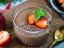 Mousse de chocolate perfeita e com poucos ingredientes: receita rápida do TudoGostoso vai salvar o seu almoço de Páscoa