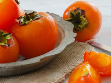 Benefícios do caqui: o que acontece com o seu corpo ao ingerir a fruta todos os dias? Engorda muito mesmo?