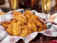 O truque (a maioria não sabe!) para fazer um pastel crocante na airfryer sem óleo