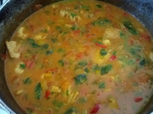 Filé de pintado ao molho de camarão