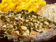 Peixe com salsinha e cebolinha