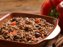 Carne moída refogada com canela e pimenta-do-reino