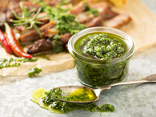 O que é e como fazer chimichurri
