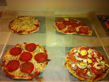 Massa de pizza fina a lenha