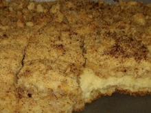 Cuca de leite condensado e farofa