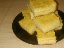 Pudim de pão recheado com maçã