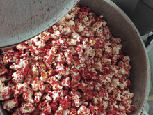 Pipoca colorida (festa junina)