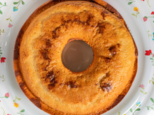 Bolo de milho com leite condensado